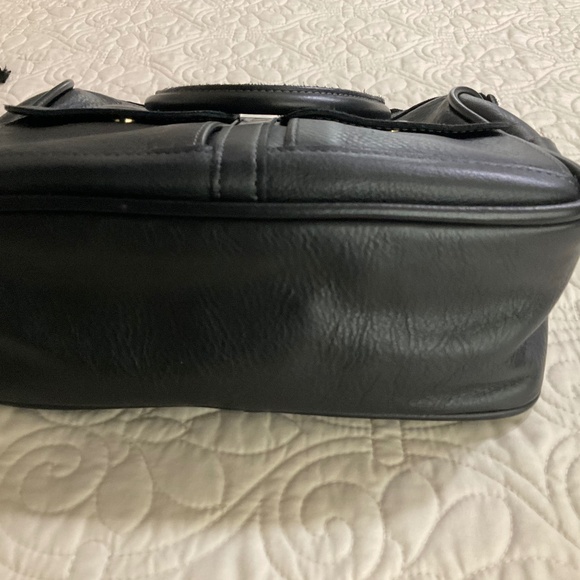 J W Hulme Classic Excursion Handbag - Picture 4 of 8